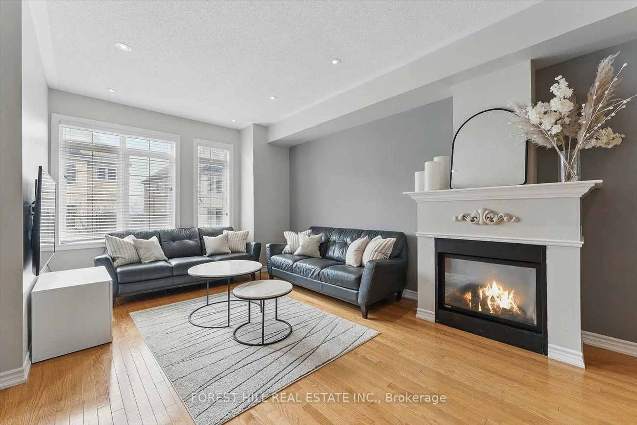 3038, Haines, Applewood, Mississauga