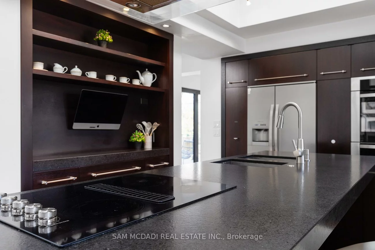1333, Wateska, Lorne Park, Mississauga