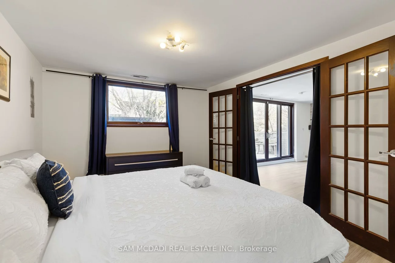 1333, Wateska, Lorne Park, Mississauga