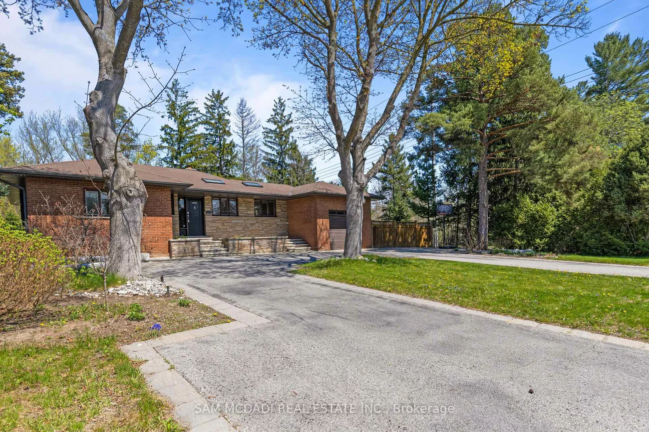 1333, Wateska, Lorne Park, Mississauga