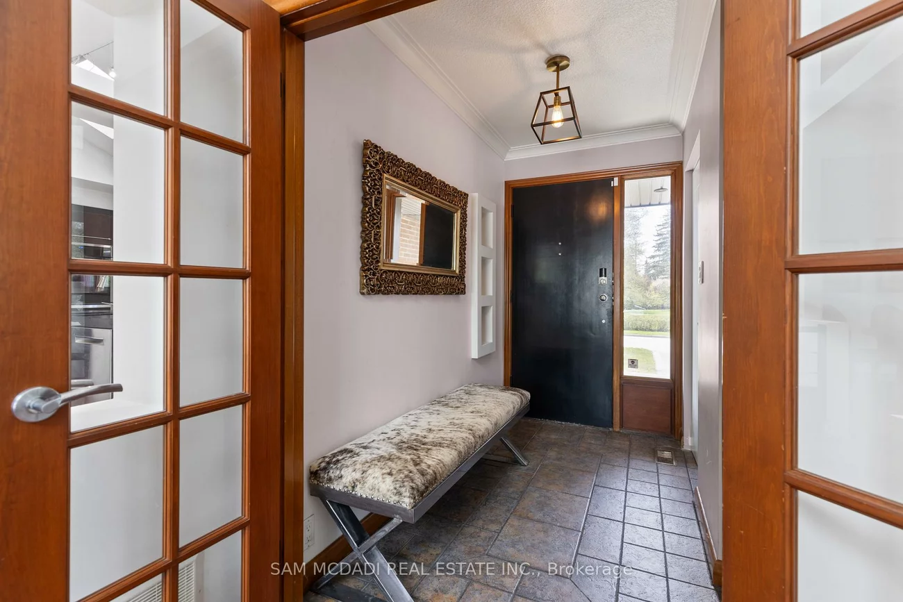 1333, Wateska, Lorne Park, Mississauga
