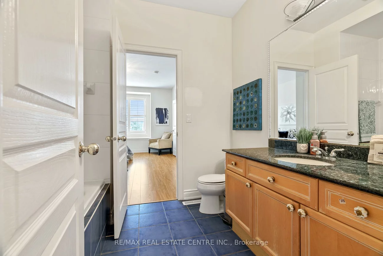 645, Cranleigh, Lorne Park, Mississauga