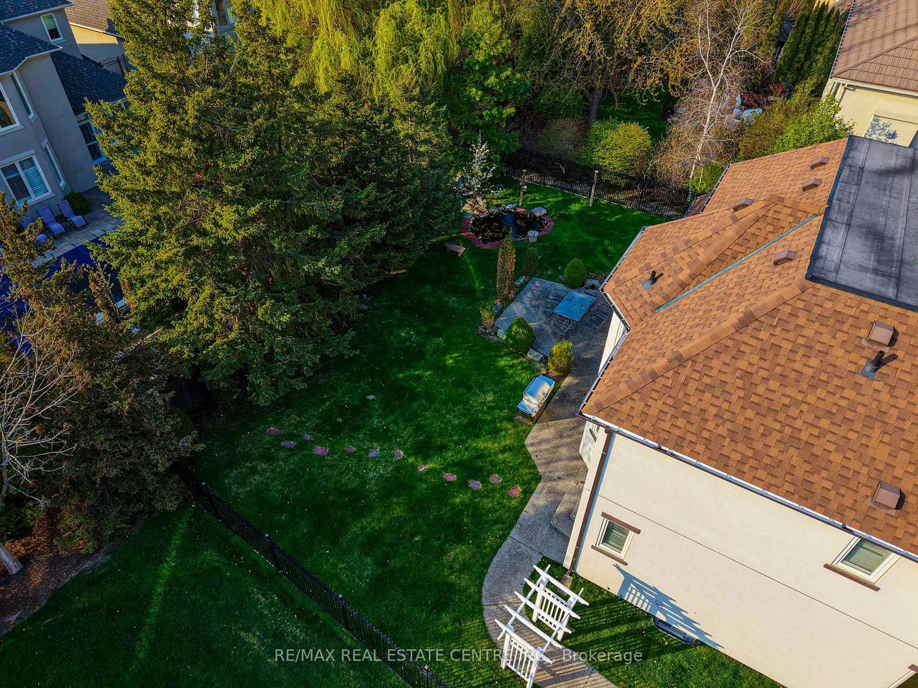 645, Cranleigh, Lorne Park, Mississauga