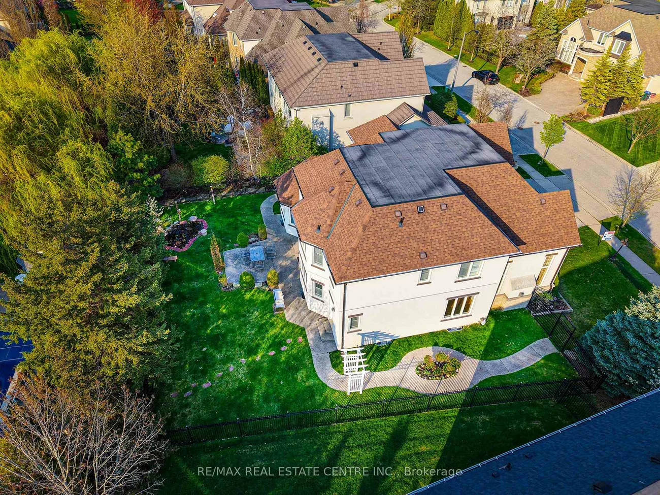 645, Cranleigh, Lorne Park, Mississauga