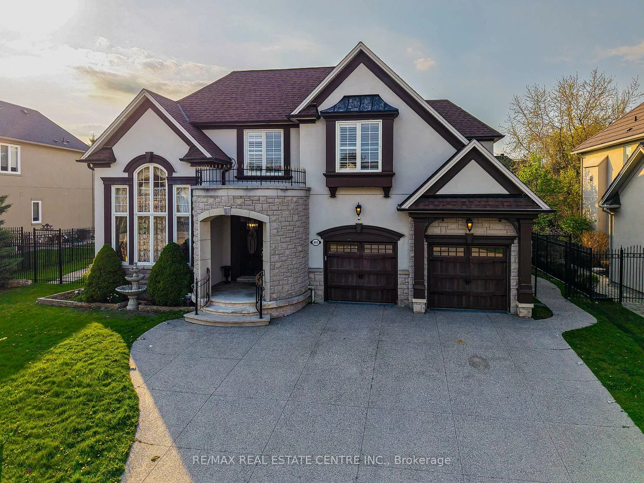 645, Cranleigh, Lorne Park, Mississauga