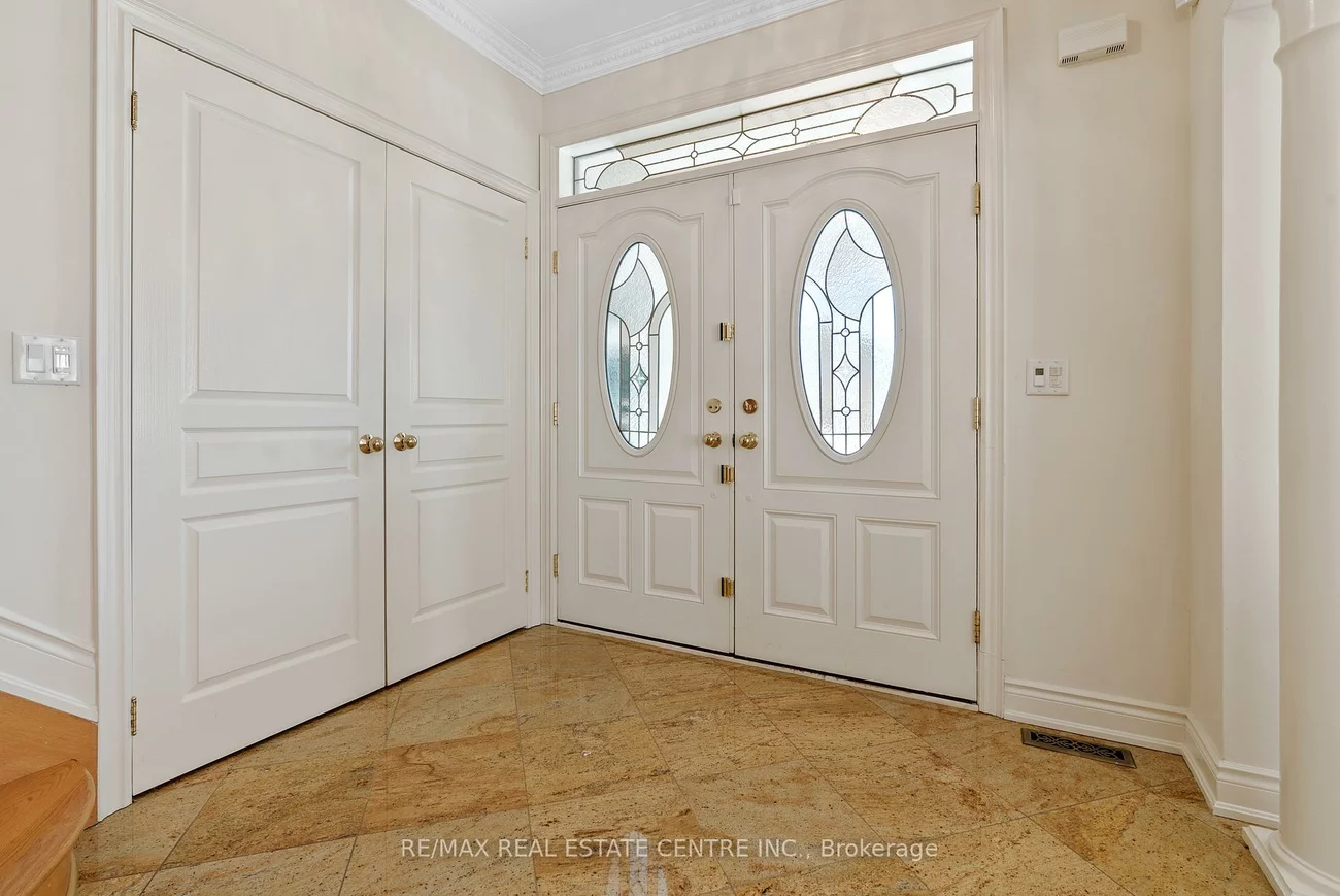 645, Cranleigh, Lorne Park, Mississauga