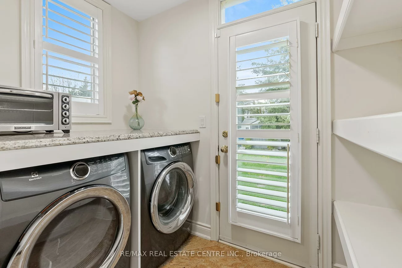 645, Cranleigh, Lorne Park, Mississauga