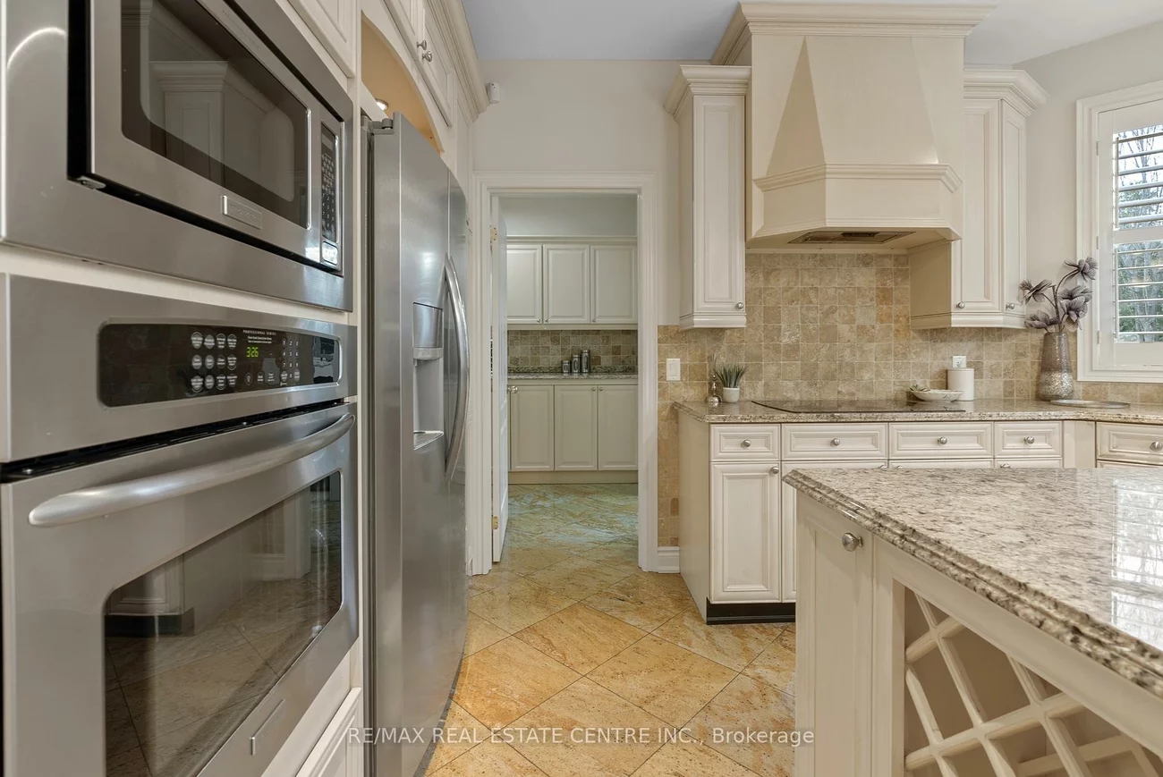 645, Cranleigh, Lorne Park, Mississauga