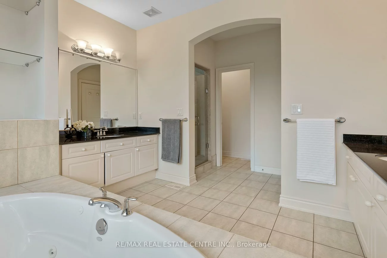 645, Cranleigh, Lorne Park, Mississauga