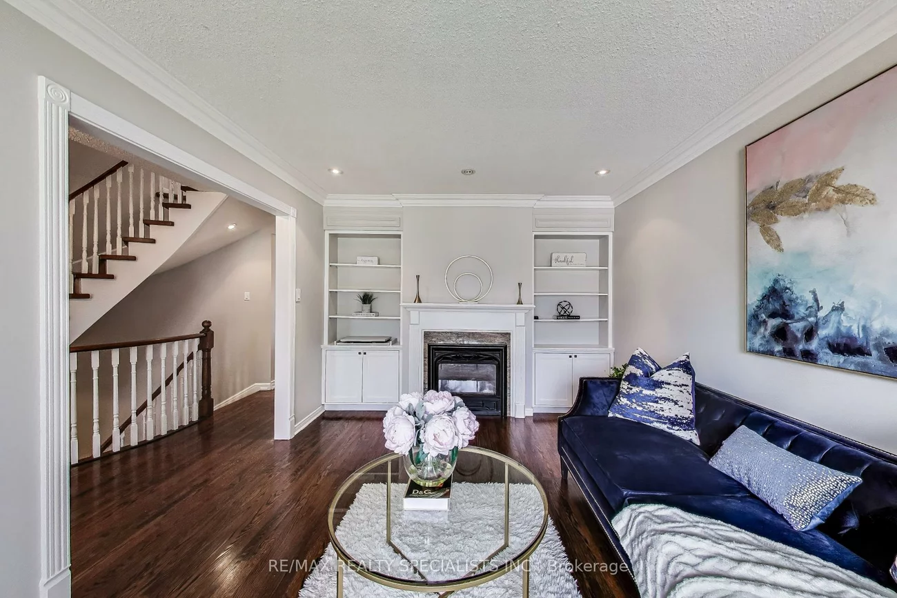 7000, Danton, Meadowvale, Mississauga
