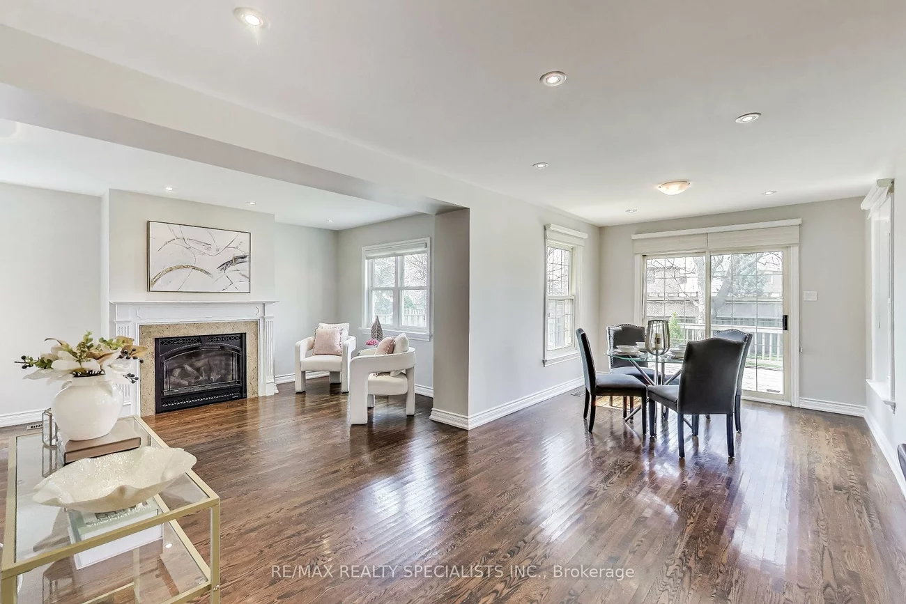 7000, Danton, Meadowvale, Mississauga