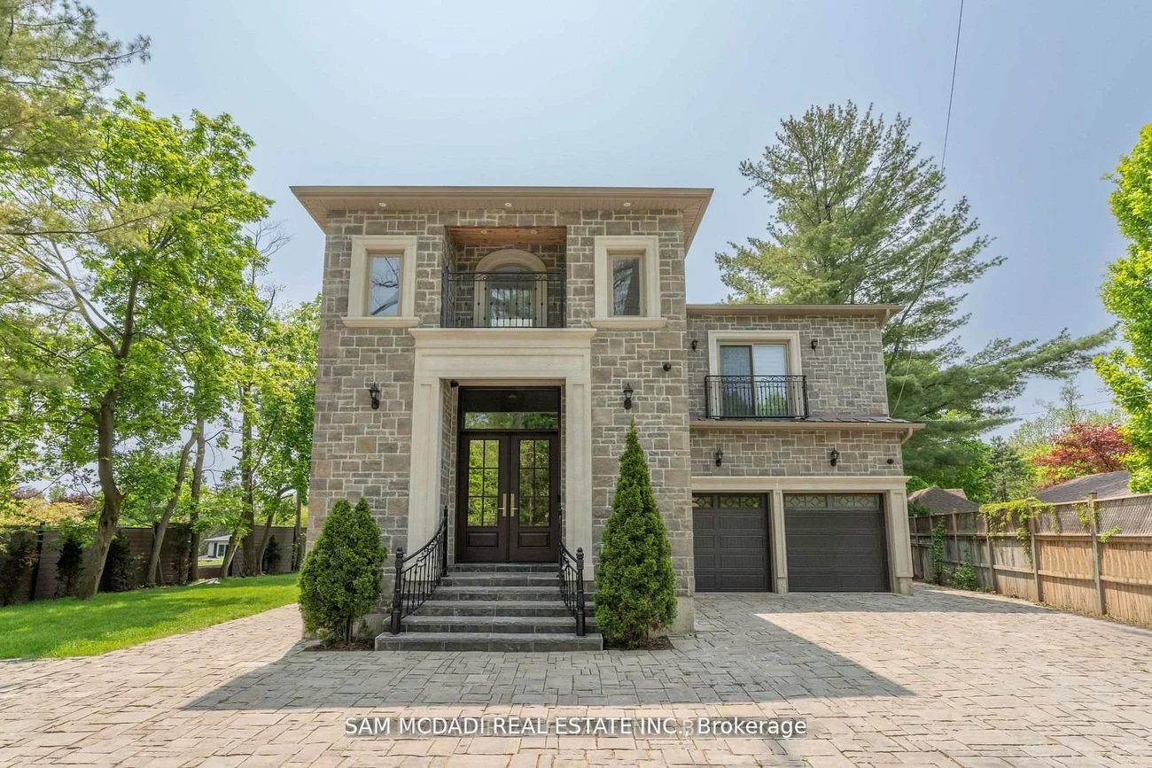 1138, Garden, Lorne Park, Mississauga