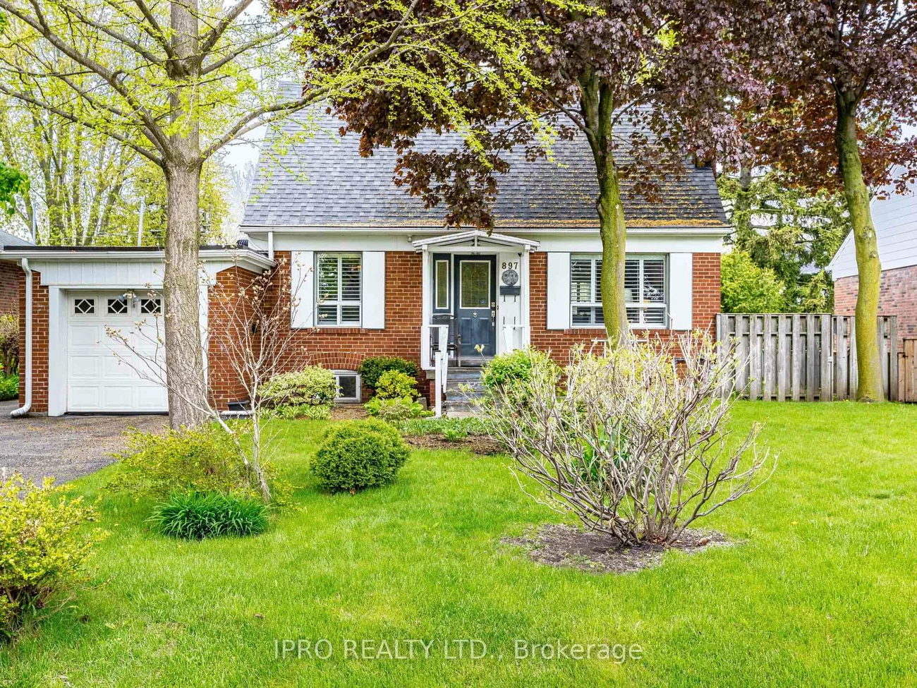 897, Johnathan, Lakeview, Mississauga