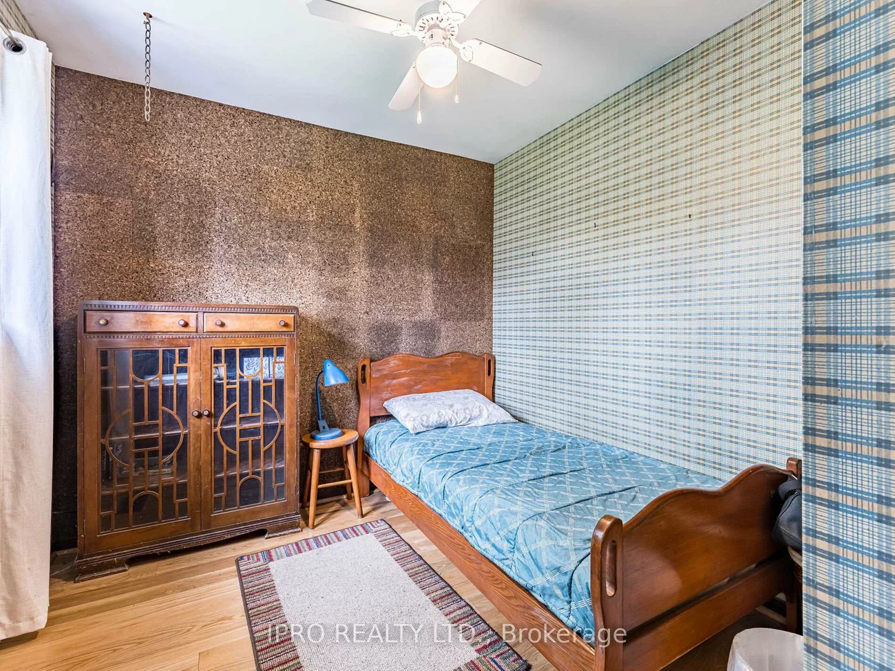 897, Johnathan, Lakeview, Mississauga