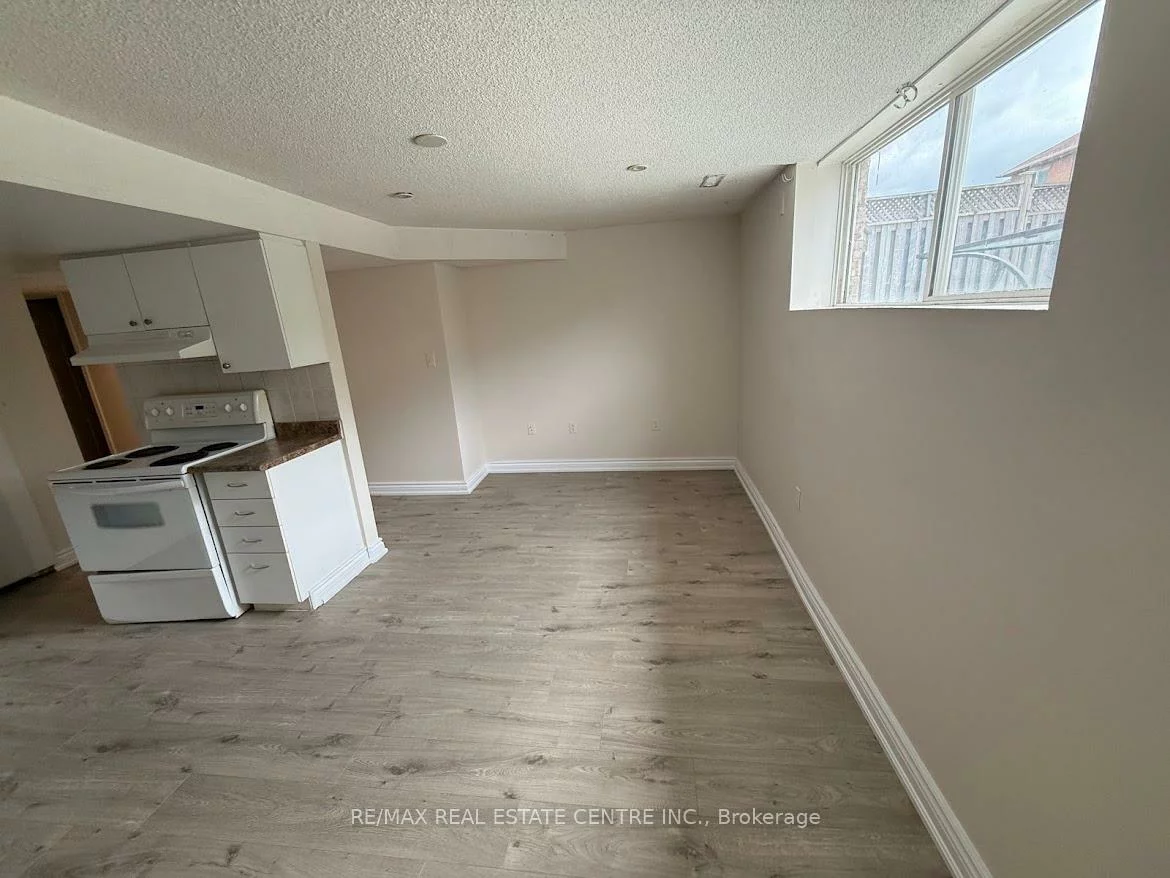 5989, Sidmouth, East Credit, Mississauga