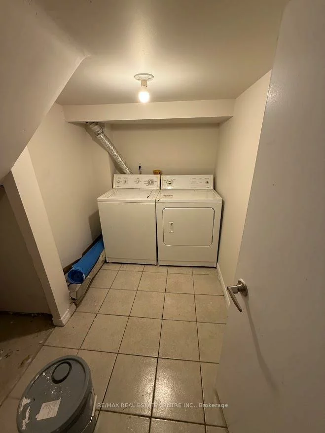5989, Sidmouth, East Credit, Mississauga