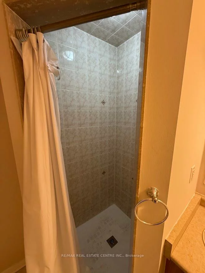 5989, Sidmouth, East Credit, Mississauga