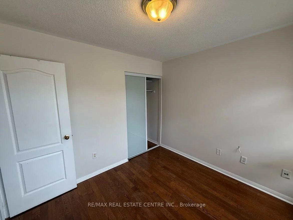 5989, Sidmouth, East Credit, Mississauga