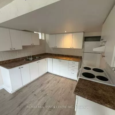 5989, Sidmouth, East Credit, Mississauga