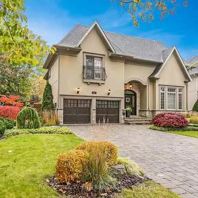 461, Lynd, Mineola, Mississauga