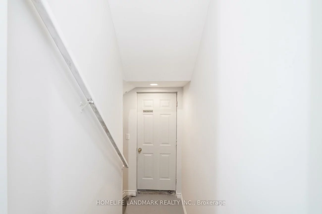1034, Blueheron, East Credit, Mississauga