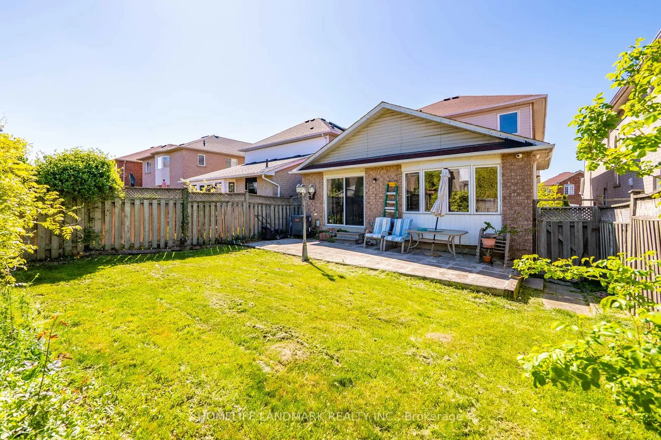 1034, Blueheron, East Credit, Mississauga