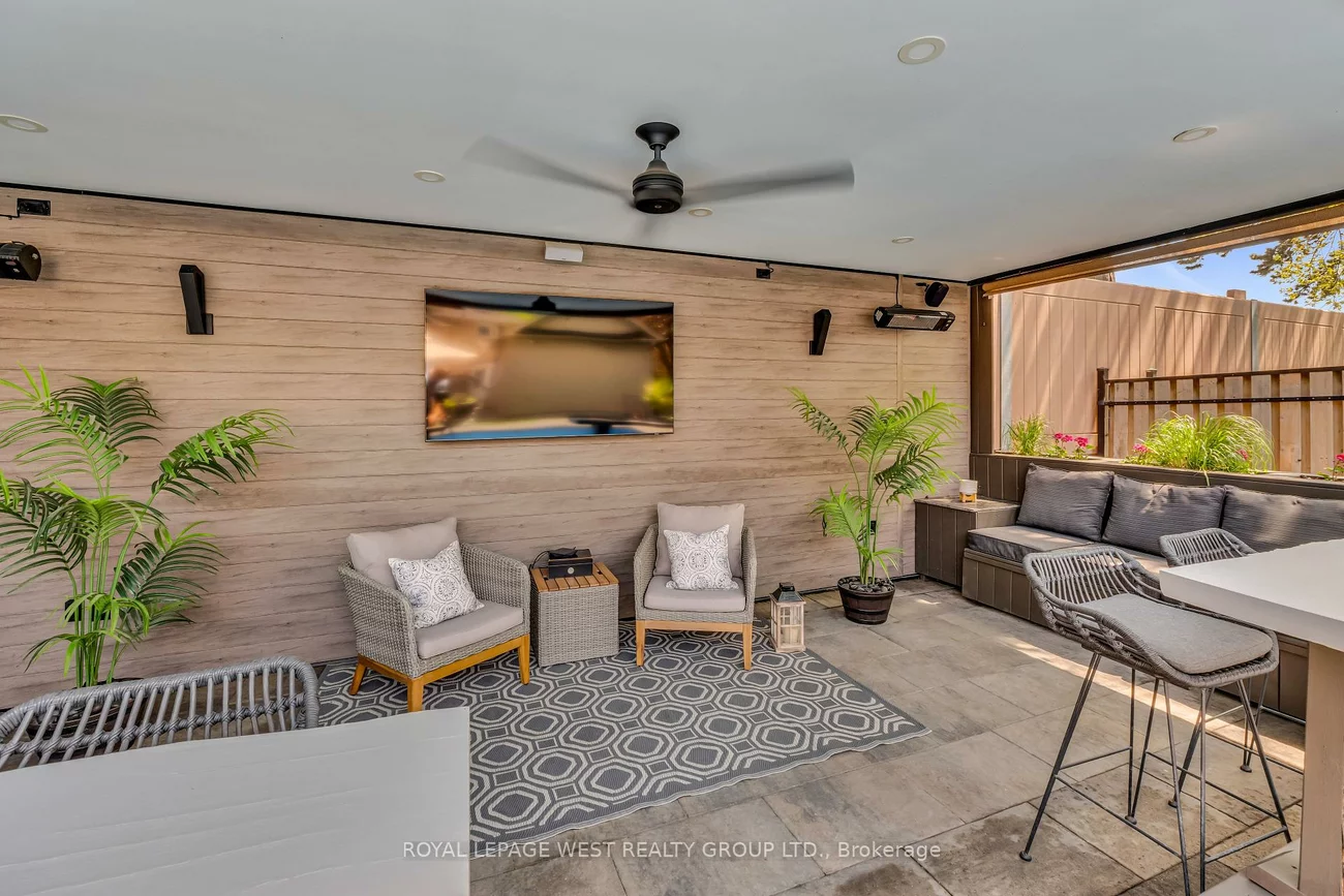 1321, Canford, Clarkson, Mississauga