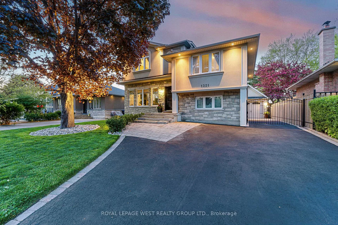 1321, Canford, Clarkson, Mississauga