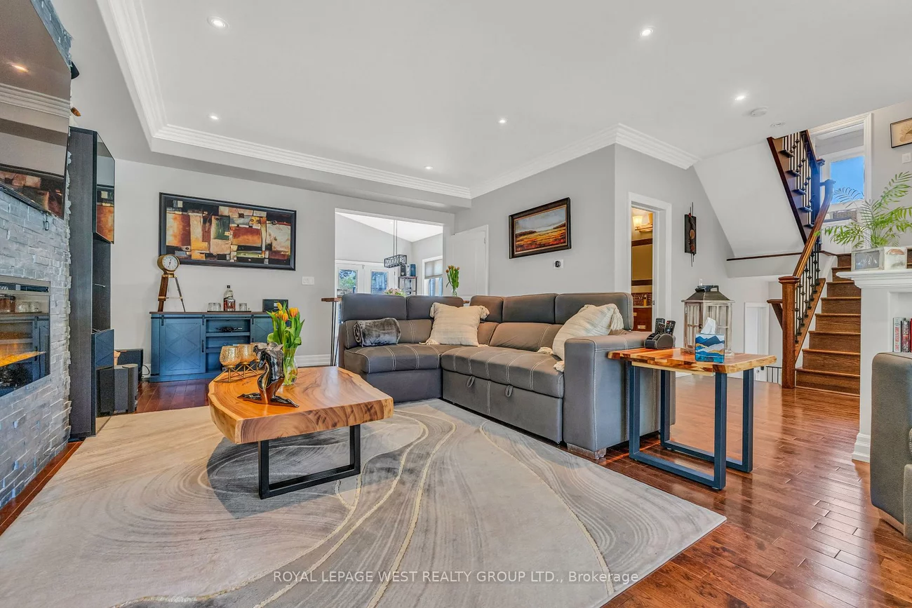 1321, Canford, Clarkson, Mississauga