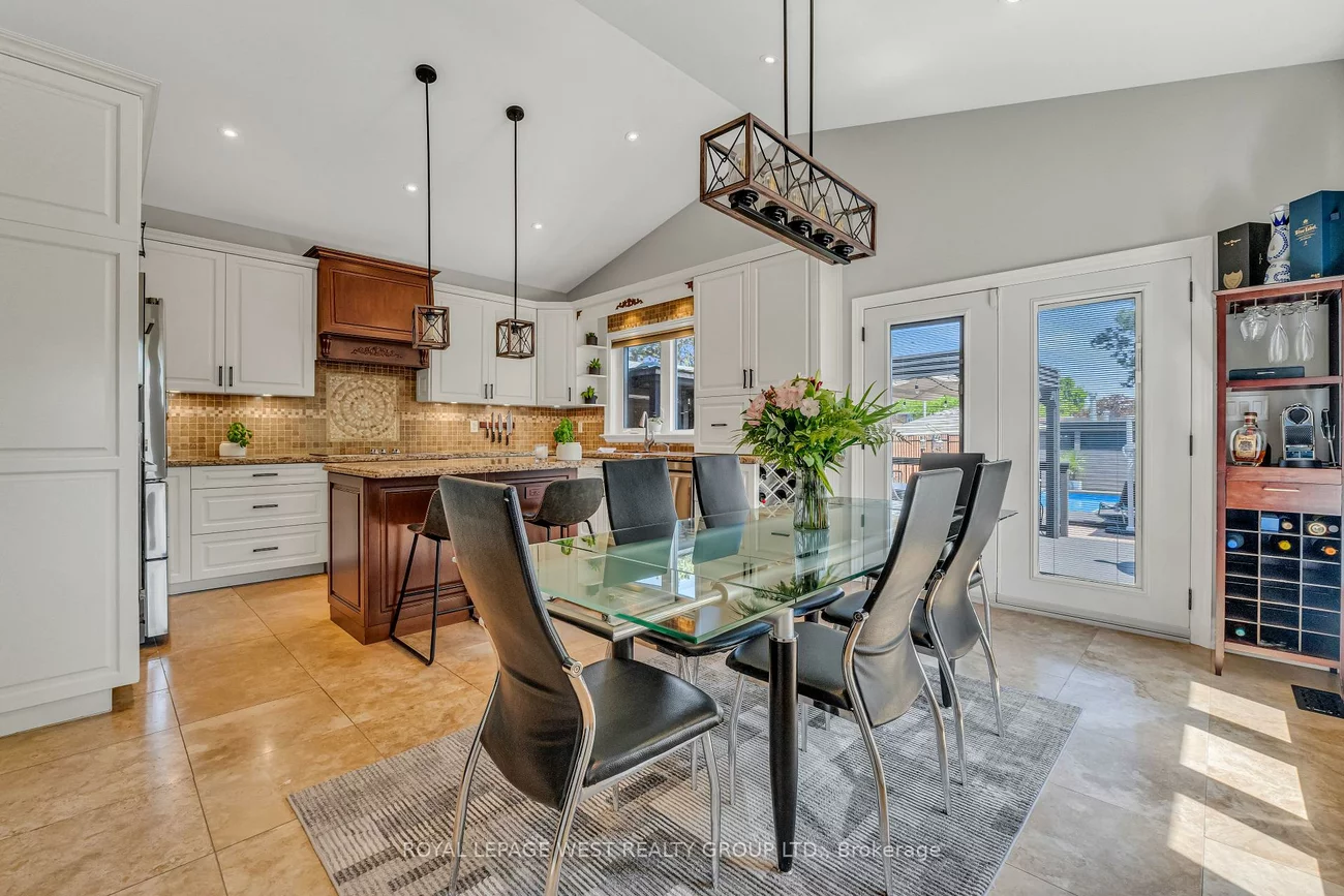 1321, Canford, Clarkson, Mississauga