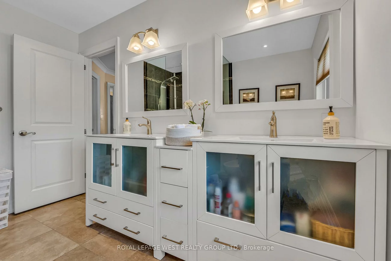 1321, Canford, Clarkson, Mississauga