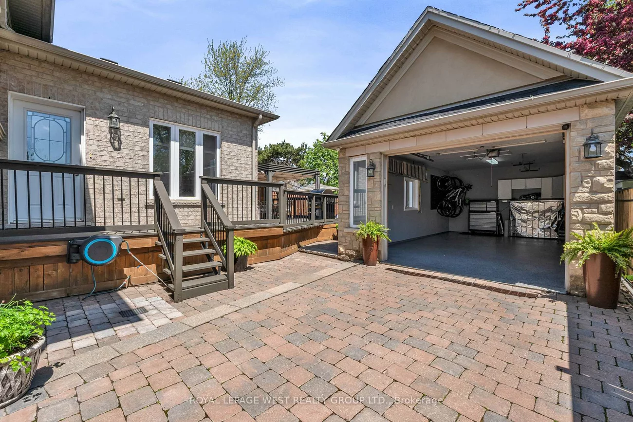 1321, Canford, Clarkson, Mississauga
