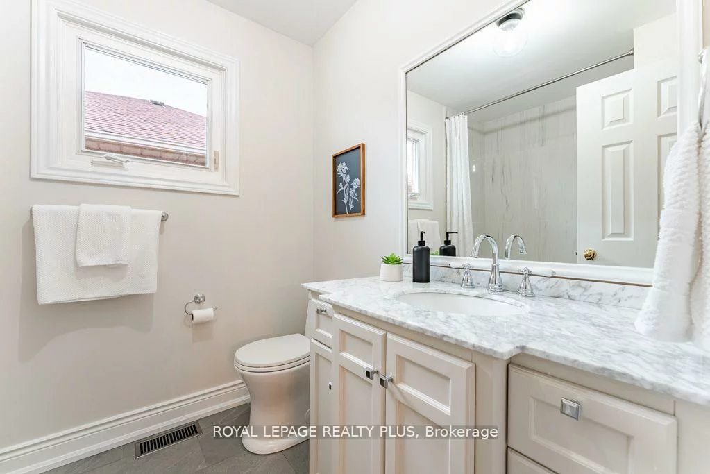 6792, Gracefield, Lisgar, Mississauga