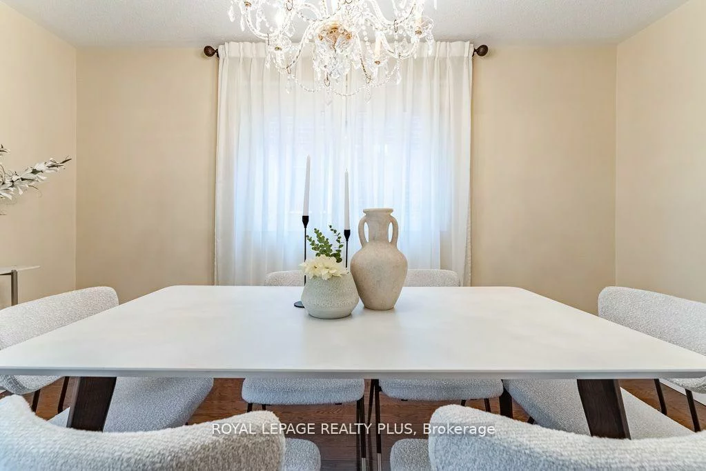 6792, Gracefield, Lisgar, Mississauga