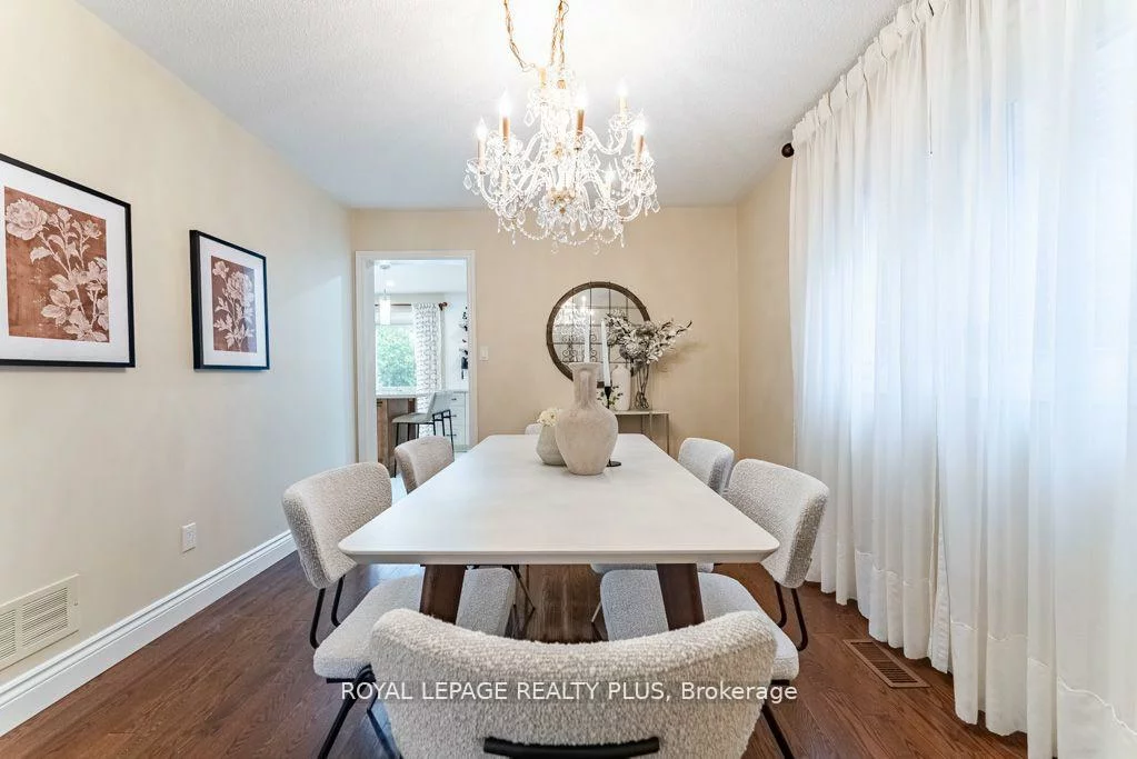 6792, Gracefield, Lisgar, Mississauga