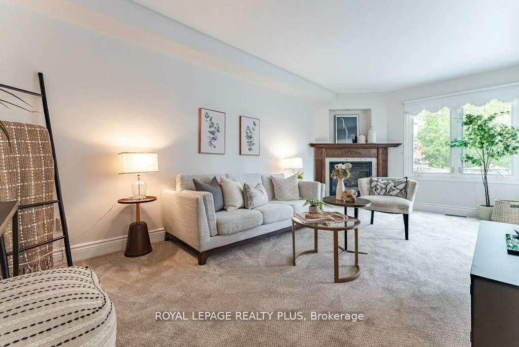 6792, Gracefield, Lisgar, Mississauga