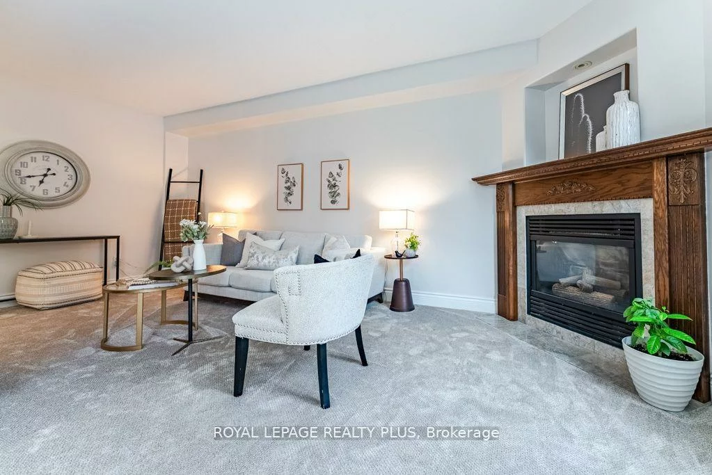 6792, Gracefield, Lisgar, Mississauga