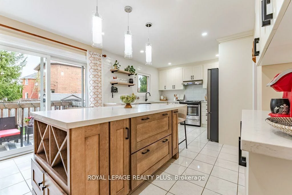 6792, Gracefield, Lisgar, Mississauga