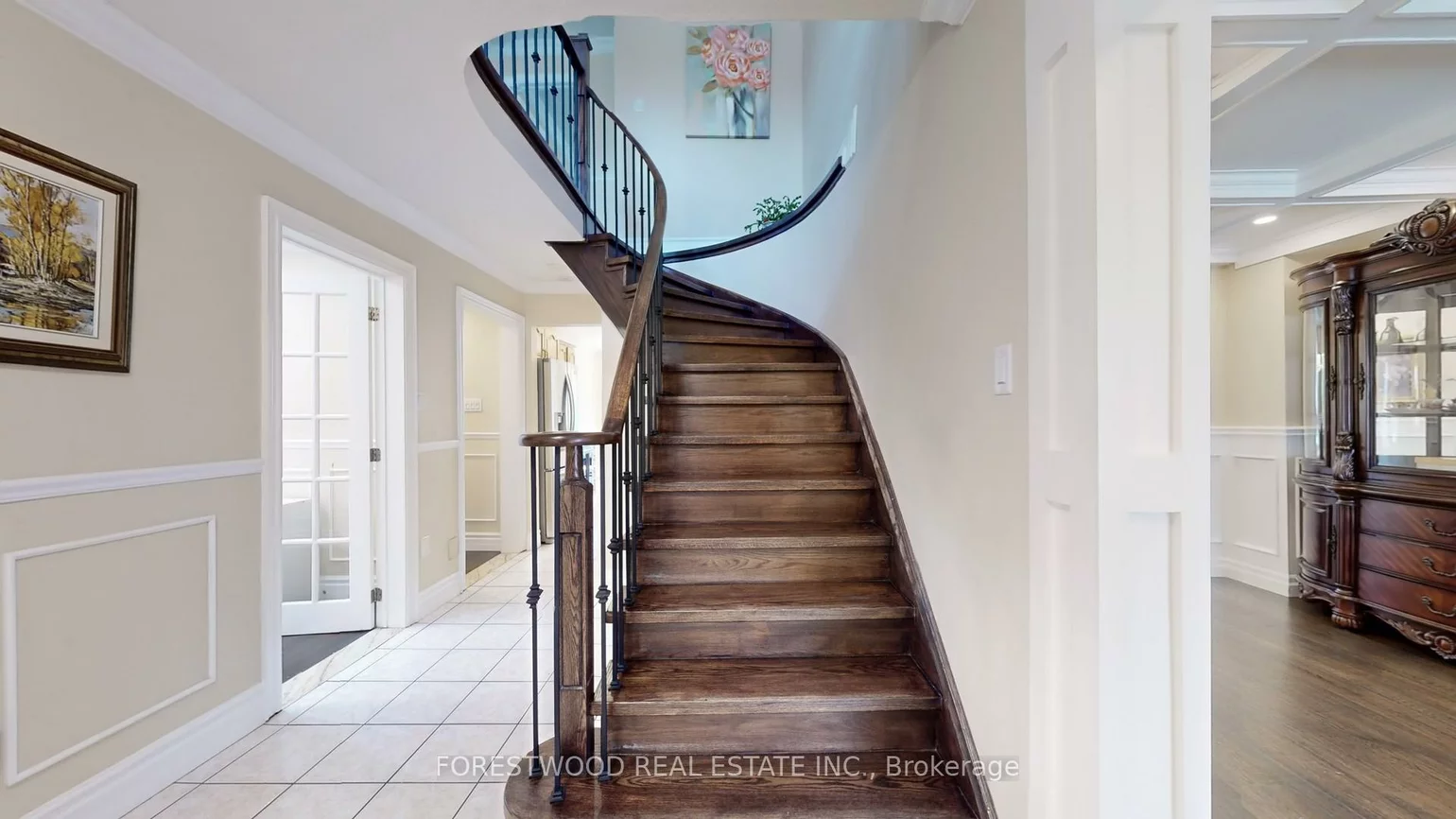 4449, Ashley, Hurontario, Mississauga