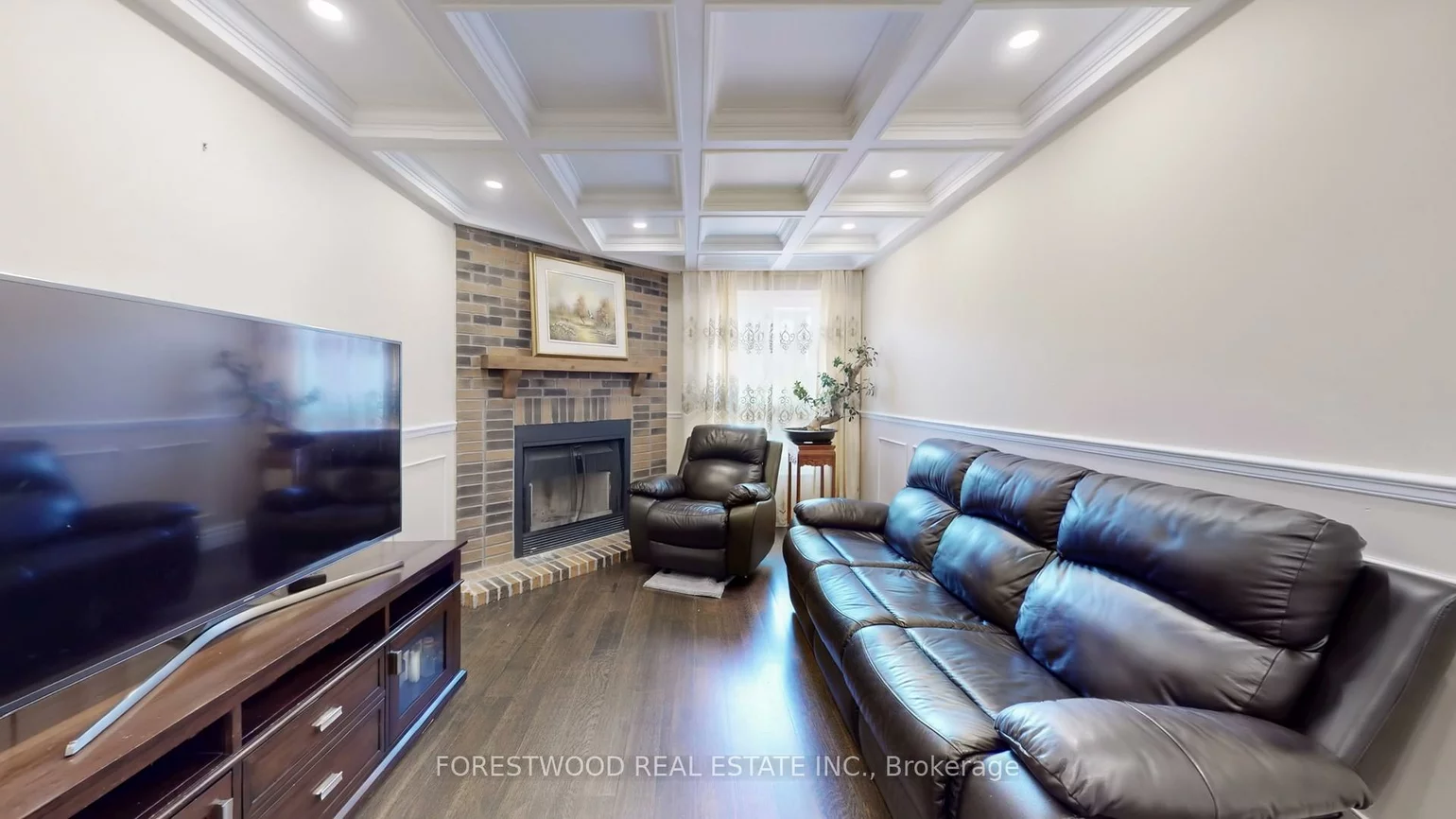 4449, Ashley, Hurontario, Mississauga