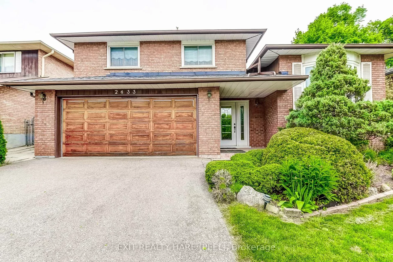2433, Frayne, Cooksville, Mississauga