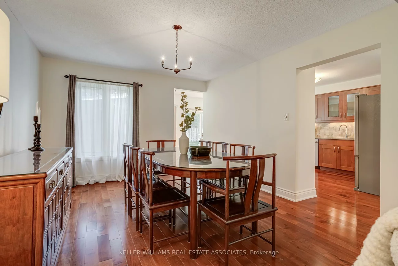4108, Farnsworth, Erin Mills, Mississauga