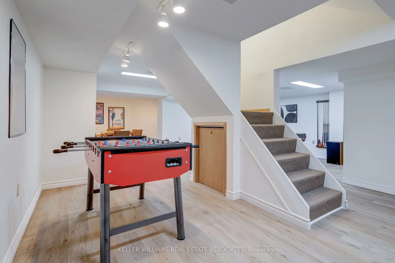 4108, Farnsworth, Erin Mills, Mississauga