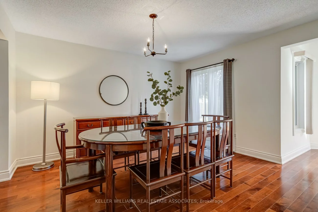 4108, Farnsworth, Erin Mills, Mississauga