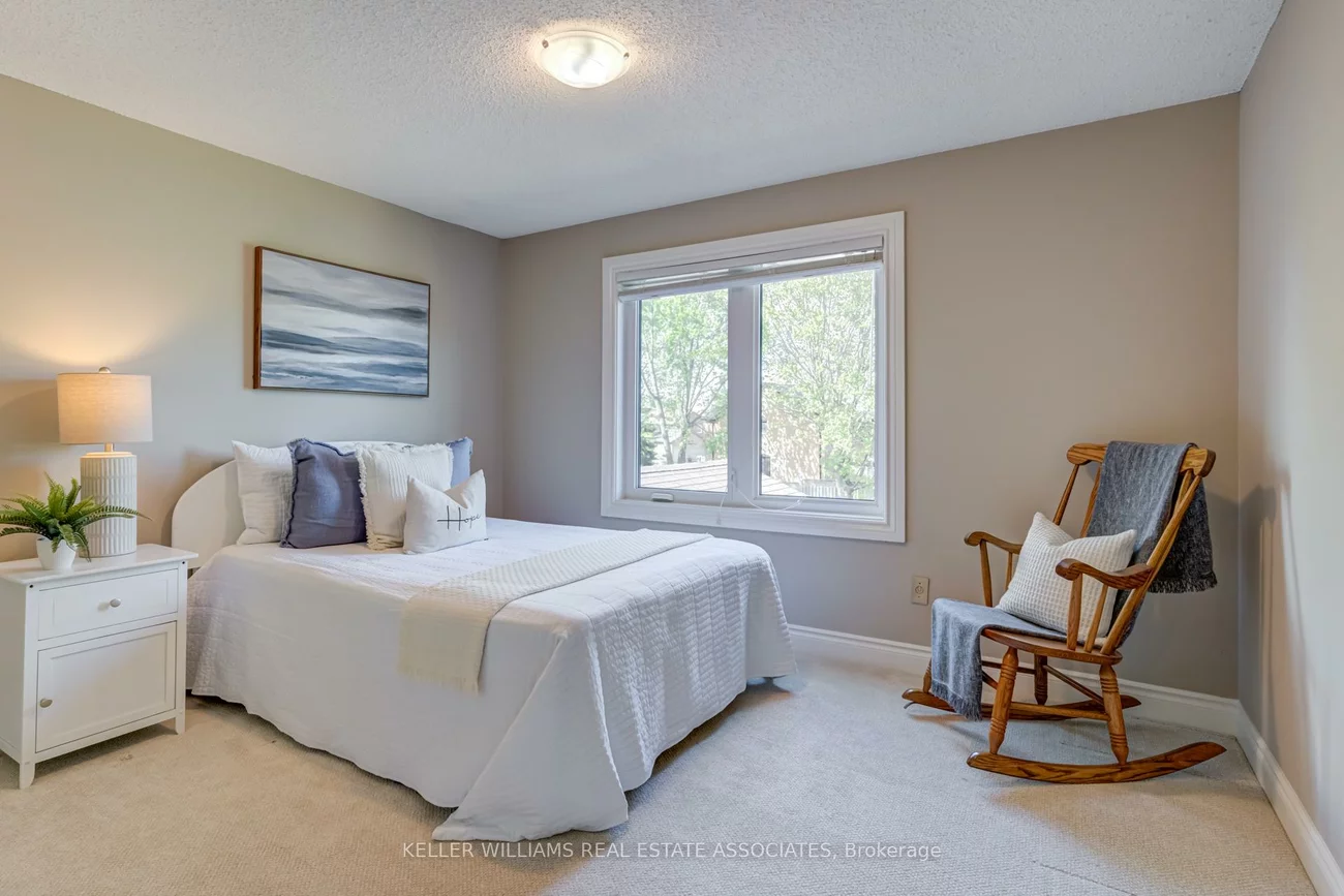 4108, Farnsworth, Erin Mills, Mississauga