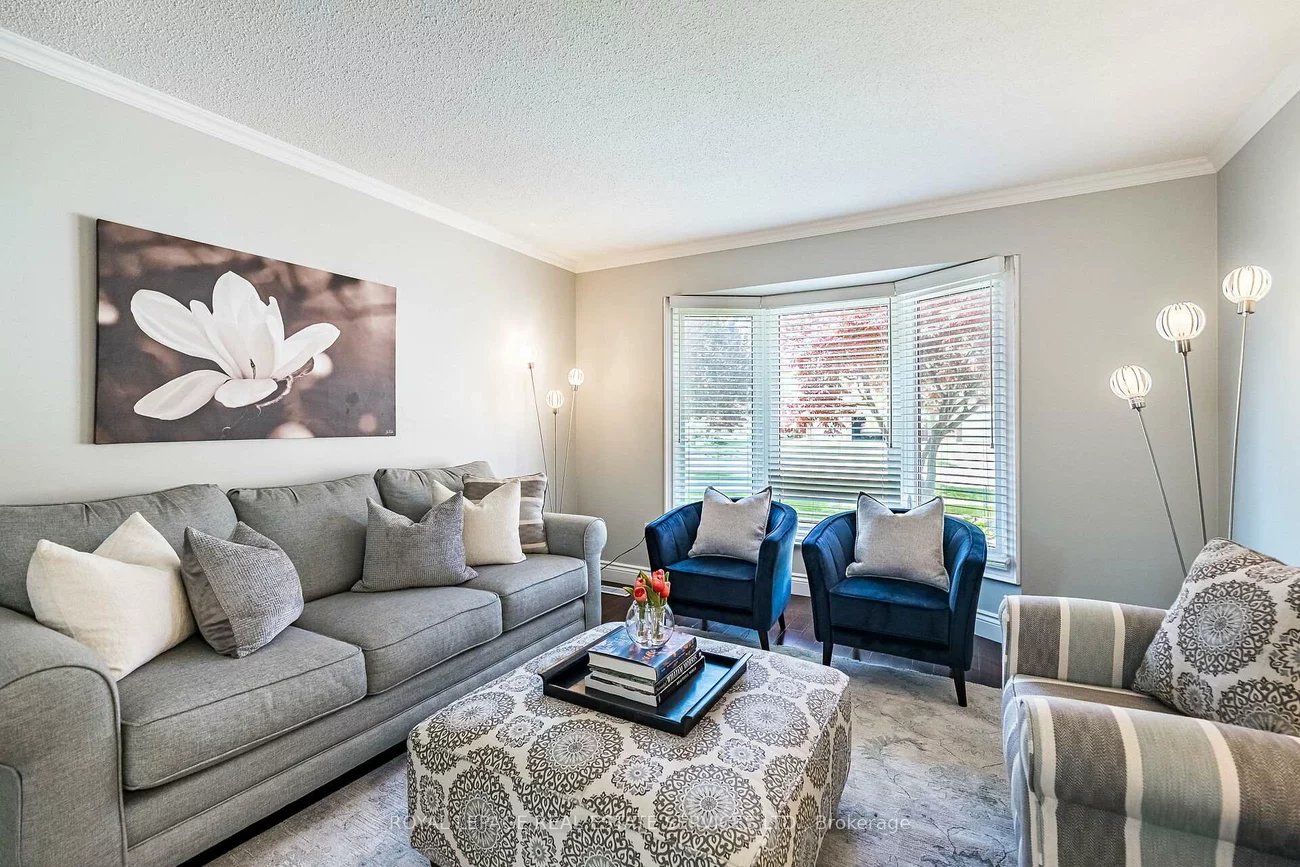 1532, Lovelady, Rathwood, Mississauga