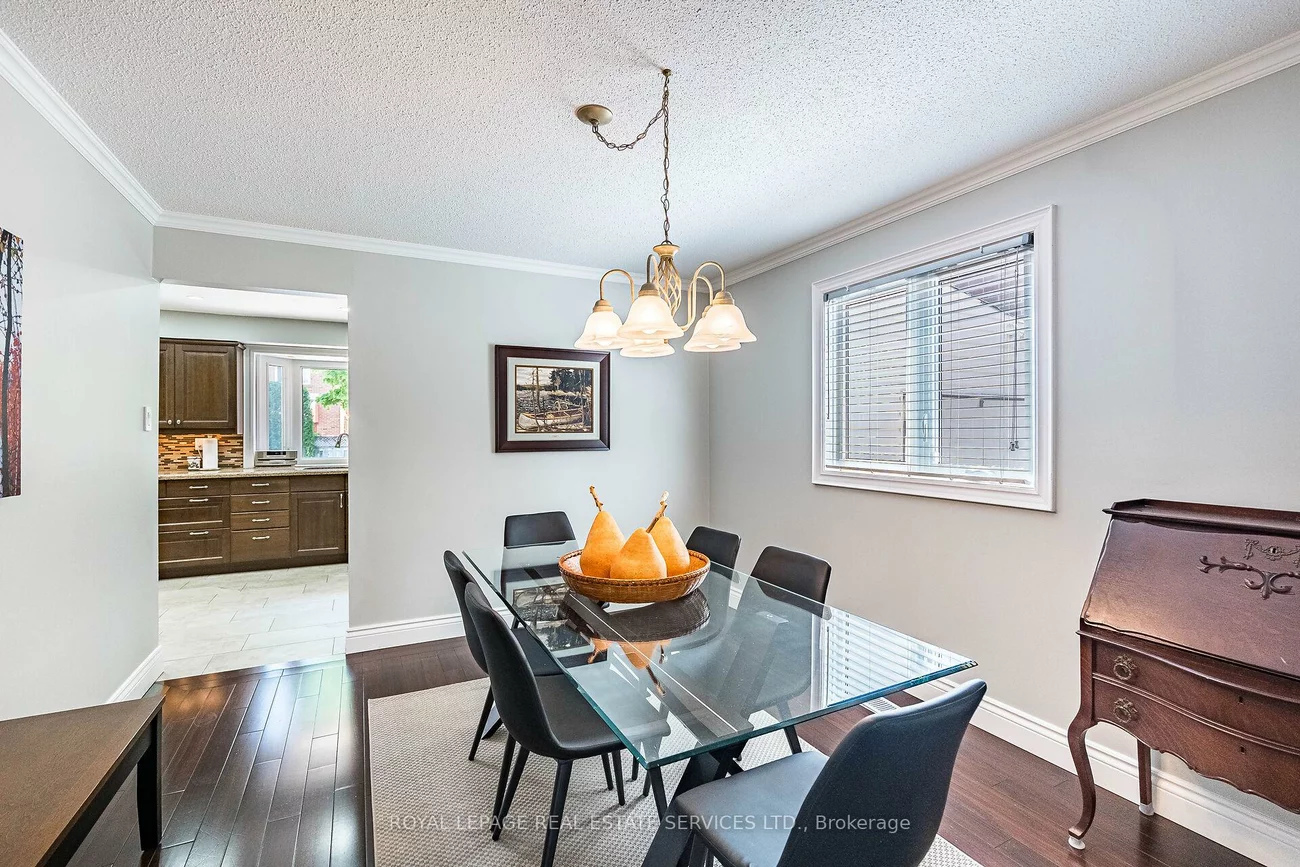 1532, Lovelady, Rathwood, Mississauga