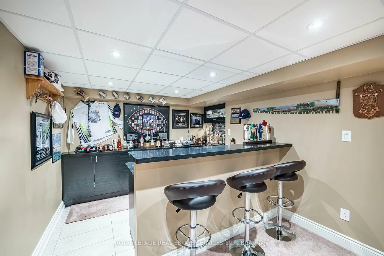 1532, Lovelady, Rathwood, Mississauga