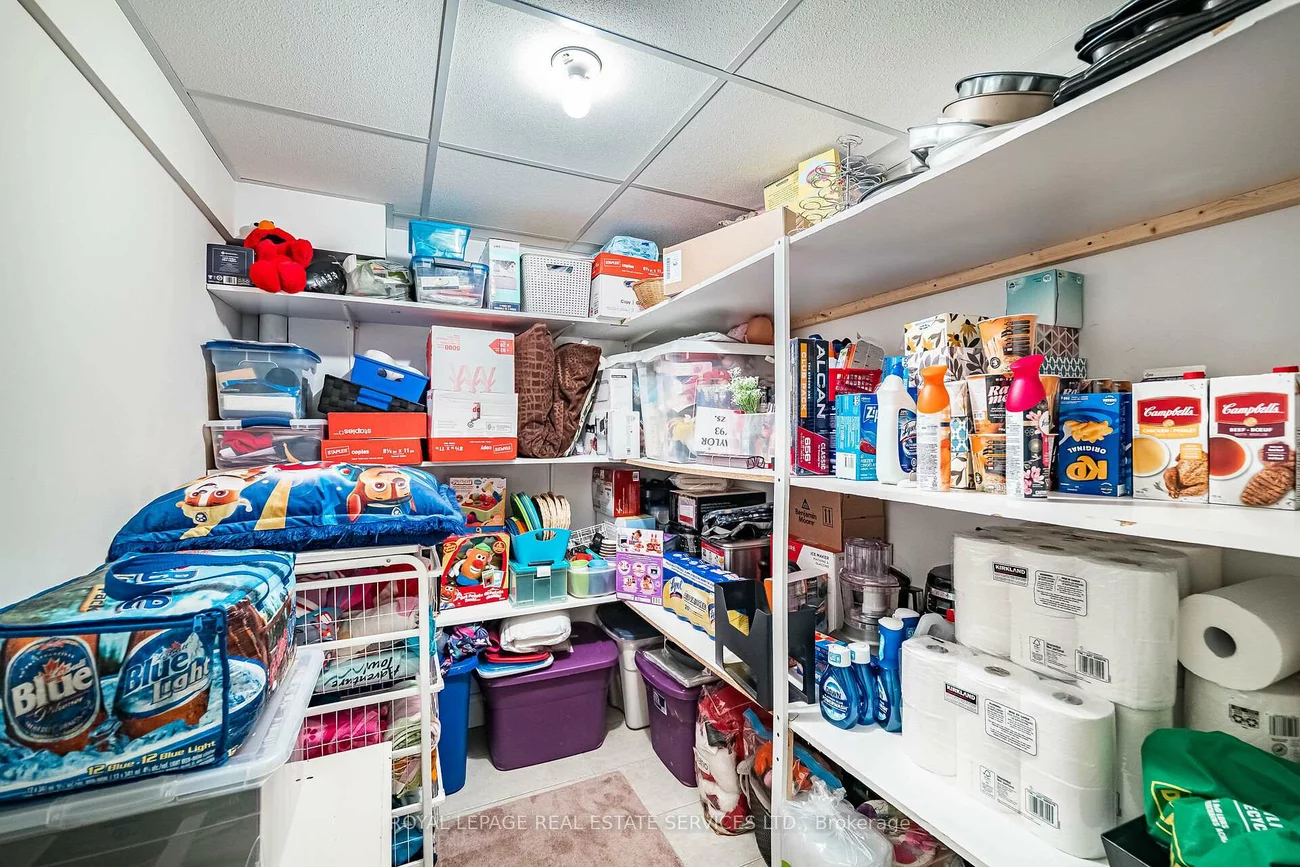1532, Lovelady, Rathwood, Mississauga