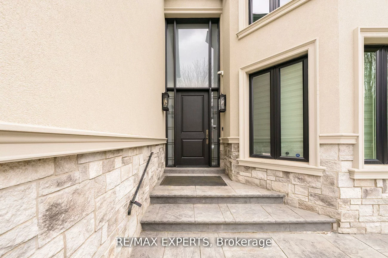 5380, Vail, Central Erin Mills, Mississauga